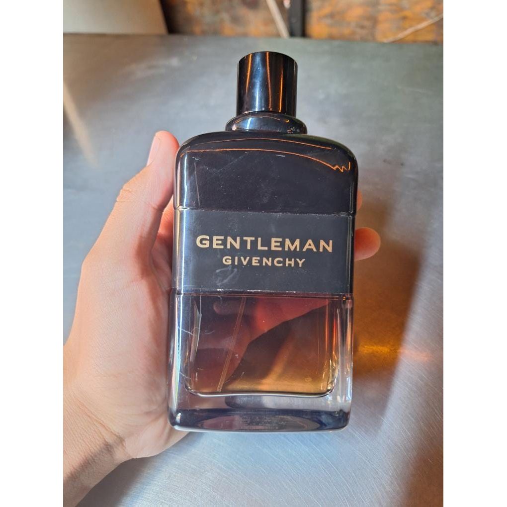 Reserve Privee Gentleman Givenchy Parcial 200ML