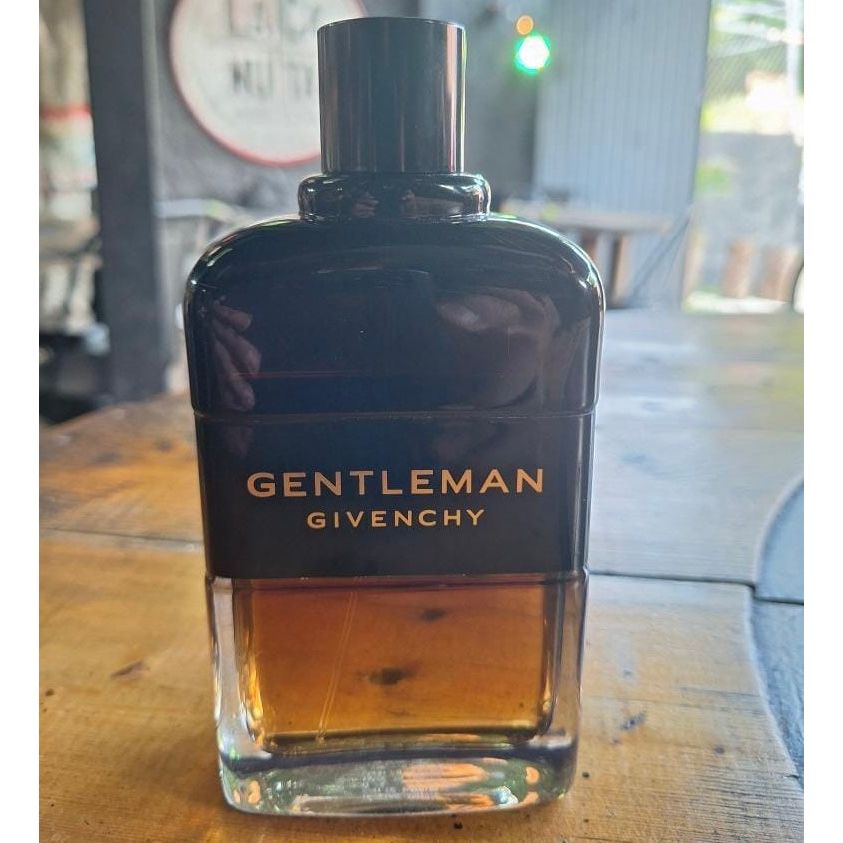 Reserve Privee Gentleman Givenchy Parcial 200ML